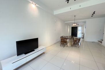 Arahsia Residences, Tropicana Aman