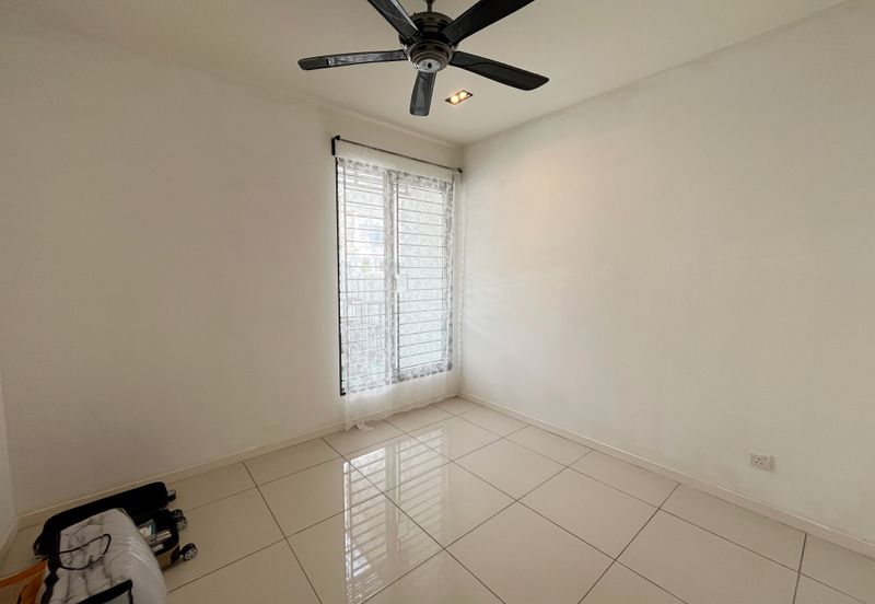 Arahsia Residences, Tropicana Aman