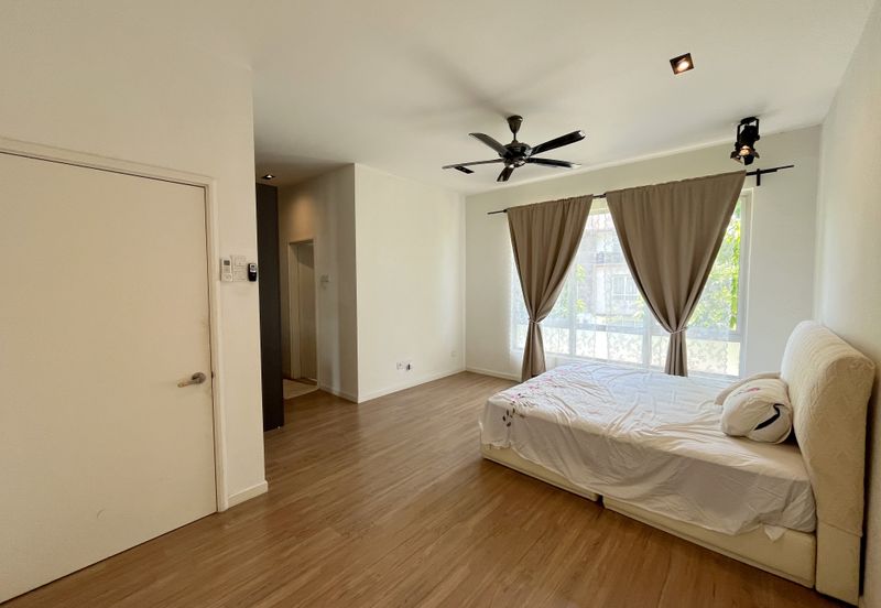 Arahsia Residences, Tropicana Aman