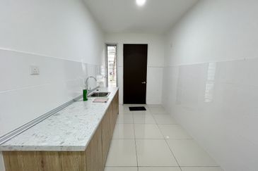 Arahsia Residences, Tropicana Aman