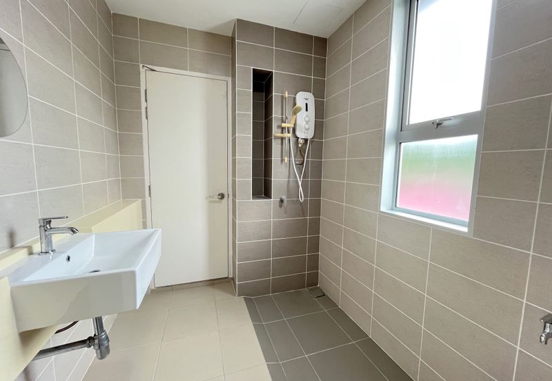 Arahsia Residences, Tropicana Aman