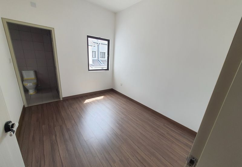 Casira 3 @ Bandar Bukit Raja *