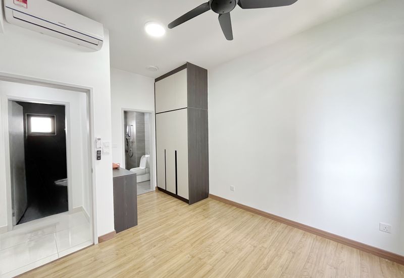 Amber Residence @ twentyfive.7