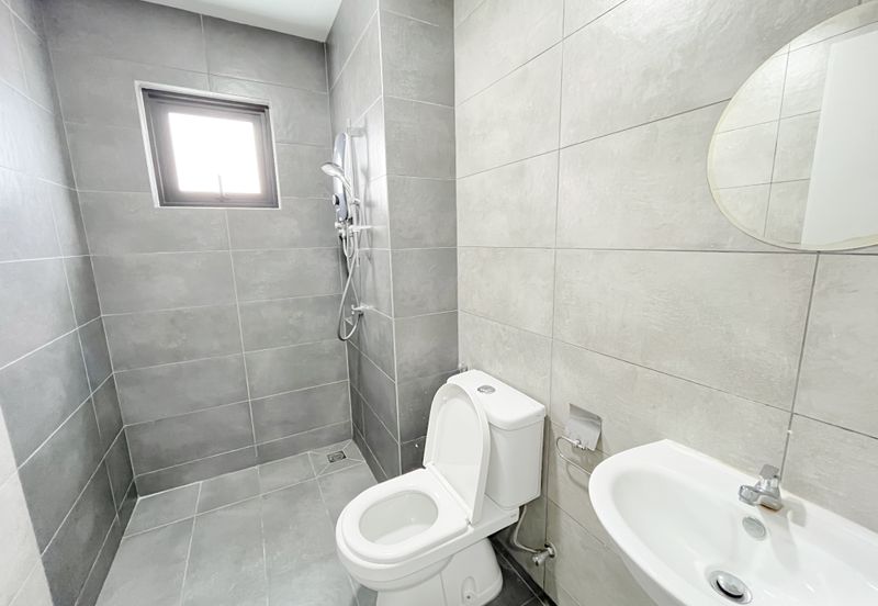 Amber Residence @ twentyfive.7