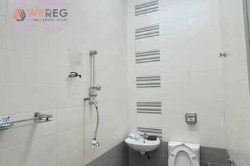 Taman Tepi Sungai ( Taman Teluk Pulai Indah )