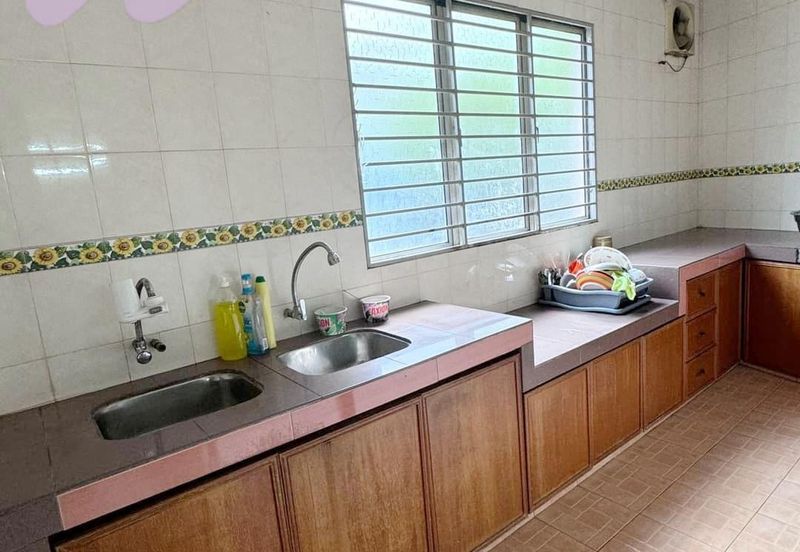 Taman Tepi Sungai ( Taman Teluk Pulai Indah )