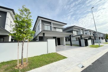 Freesia Residences @ Tropicana Aman