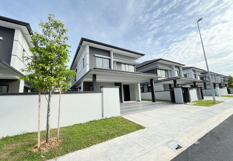 Freesia Residences @ Tropicana Aman