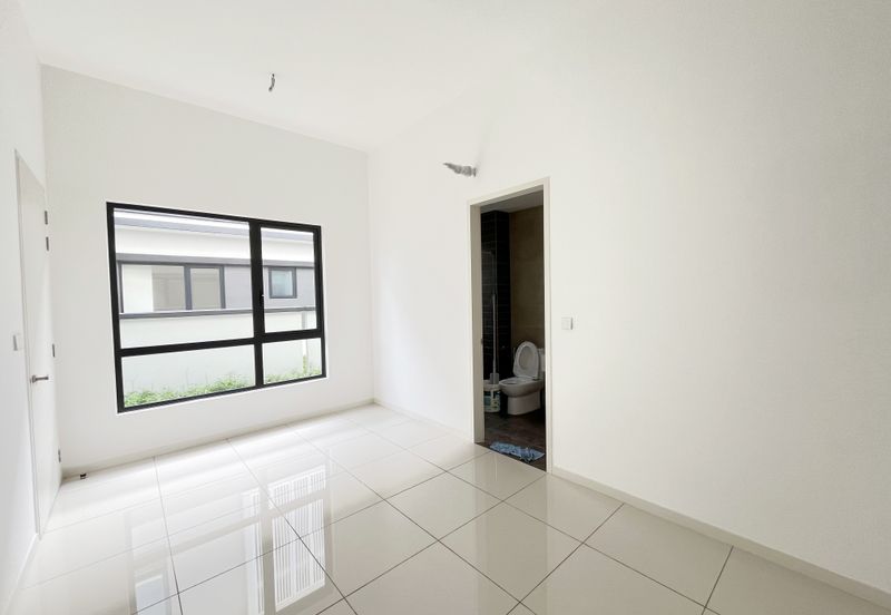 Freesia Residences @ Tropicana Aman