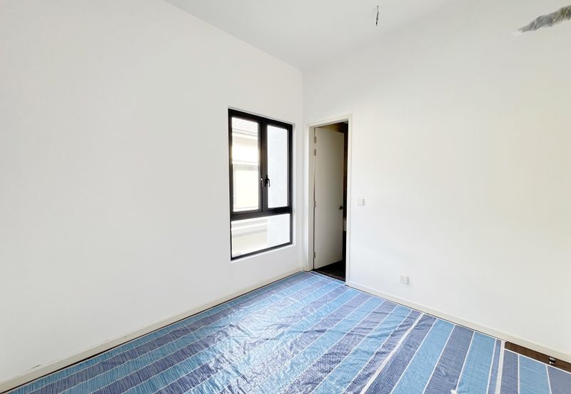 Freesia Residences @ Tropicana Aman