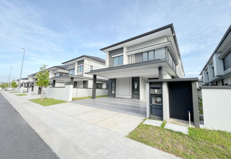 Freesia Residences @ Tropicana Aman