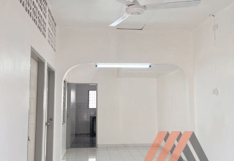 Taman Tepi Sungai ( Taman Teluk Pulai Indah )