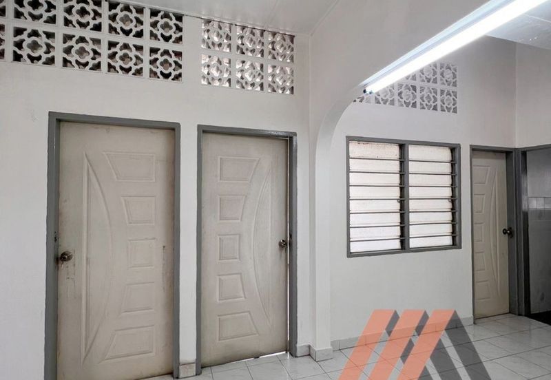 Taman Tepi Sungai ( Taman Teluk Pulai Indah )