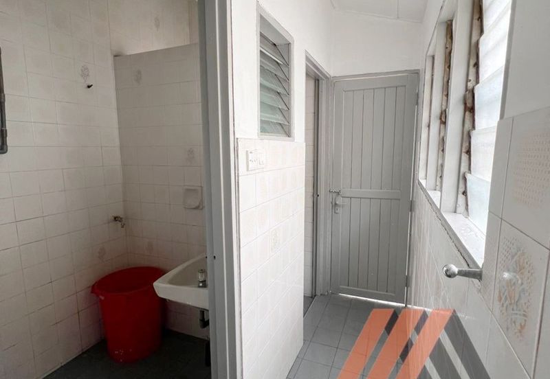 Taman Tepi Sungai ( Taman Teluk Pulai Indah )