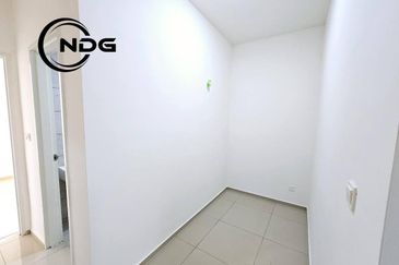 Gravit8 @ Klang South