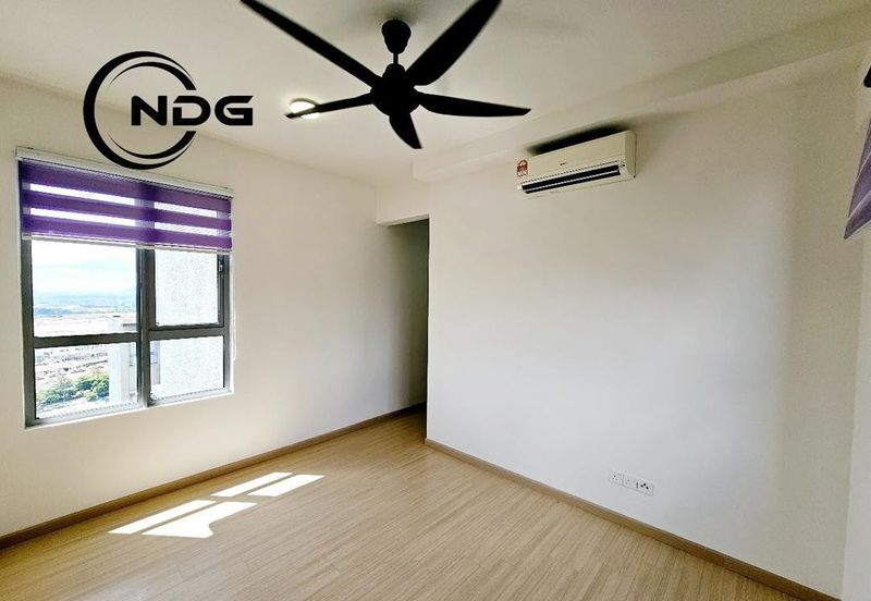 Gravit8 @ Klang South