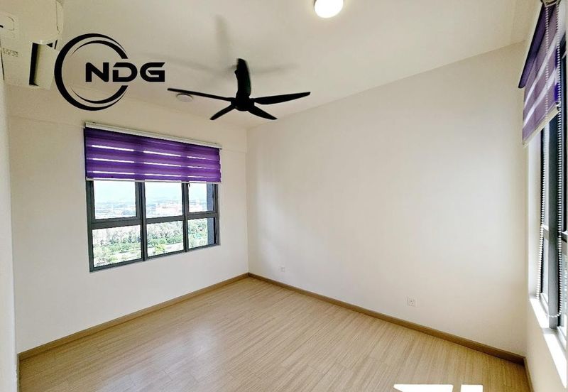 Gravit8 @ Klang South