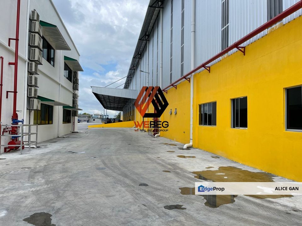 Port Klang Fee Zone , Ware House For Rent for Rental RM136,111 By