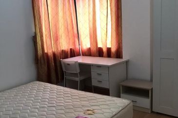 Eden Seaview Condominium