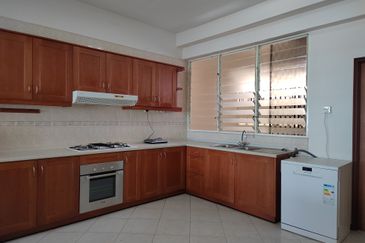 Gurney Beach Resort Condominium