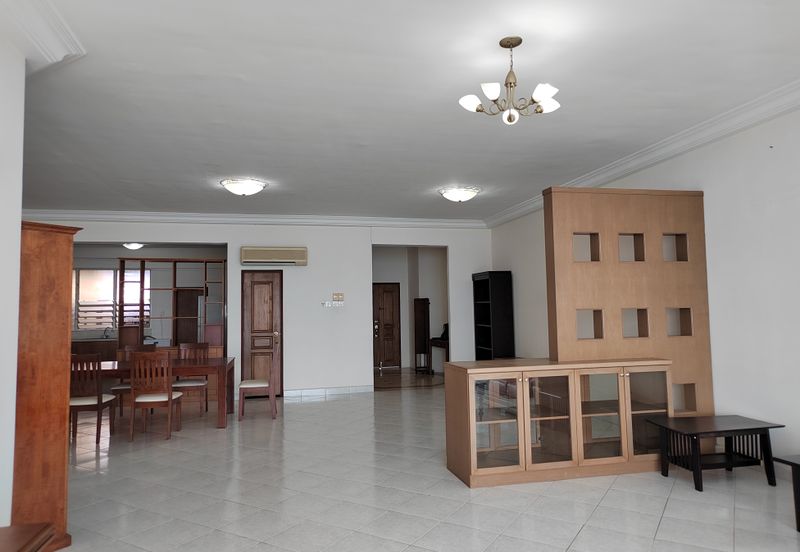 Gurney Beach Resort Condominium