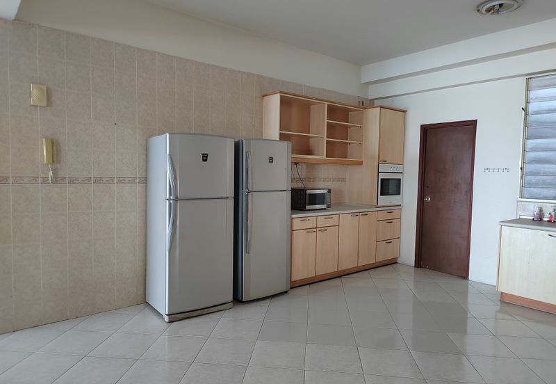 Gurney Beach Resort Condominium