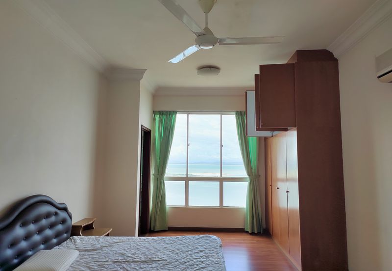 Gurney Beach Resort Condominium