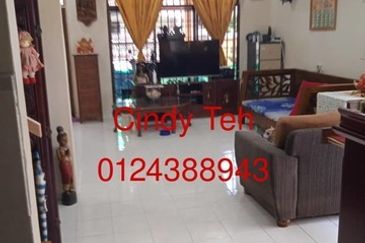 Sungai Emas, Batu Ferringhi