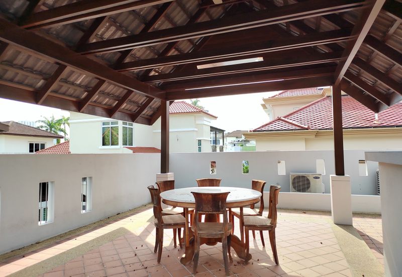 Pulau Tikus semi detached house 