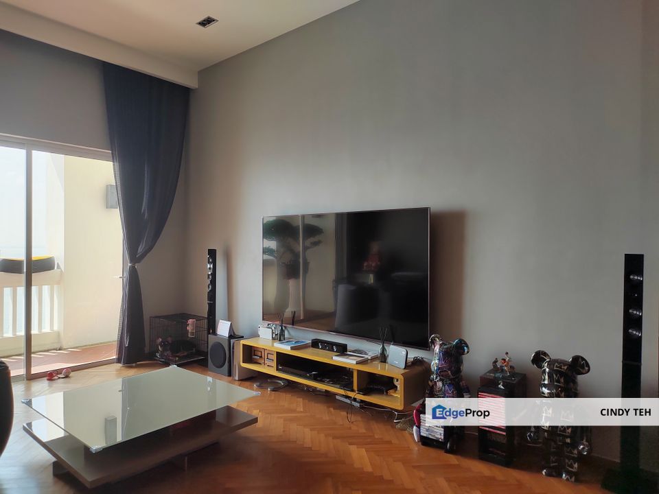 Good seaview renovated Straits Quay unit, Penang, Tanjung Tokong