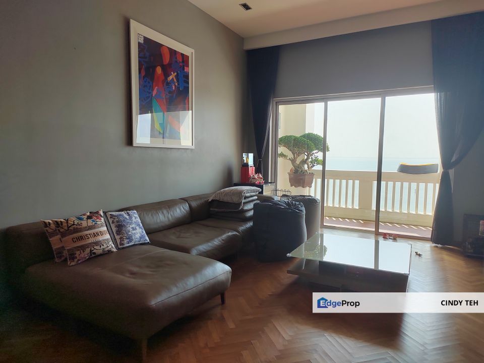 Good seaview renovated Straits Quay unit, Penang, Tanjung Tokong