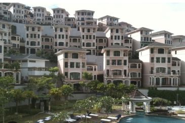 Moonlight Bay CondoVilla