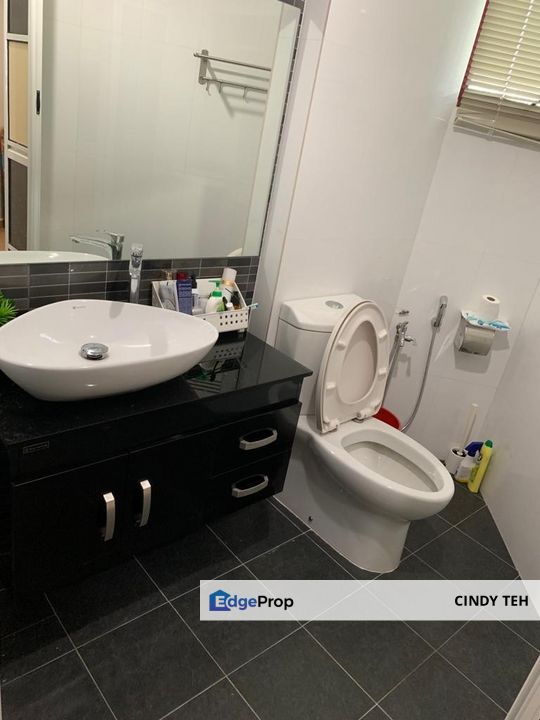 Marina Bay Corner Unit | 1,080 sqft | 3+1R 2B | Fully Reno , Penang, Tanjung Tokong