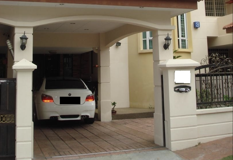 Corner 3-Storey Terrace @ Hill View Garden