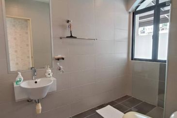 Best Seaview Moonlight Bay Condovilla 