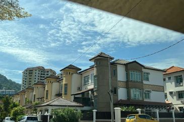 Best corner unit Hillview Garden Tanjung Bungah 