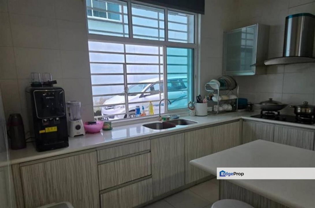 Best buy seaview Shamrock Villa , Penang, Batu Ferringhi