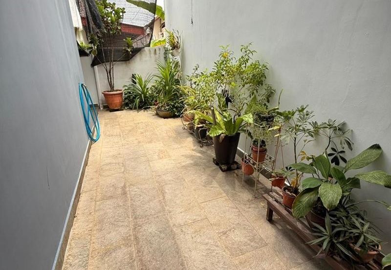 Best Lembah Permai semi detached 