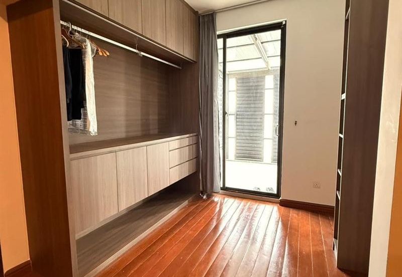 Best Lembah Permai semi detached 