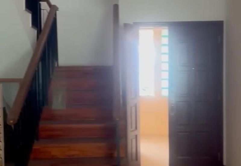 Must buy Marina Bay duplex Tjg Tokong 