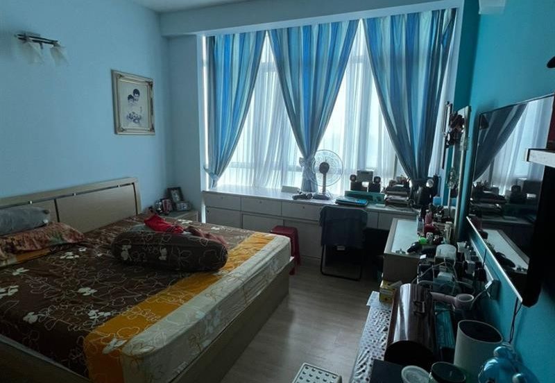 Best buy corner renovated Island Resort 