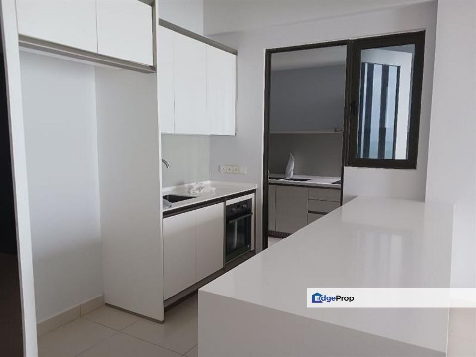 Best Renovated Seaview The Marin, Penang, Batu Ferringhi