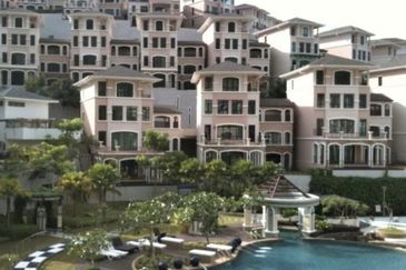 Moonlight Bay CondoVilla