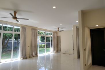 Jalan Seri Tanjung Pinang 