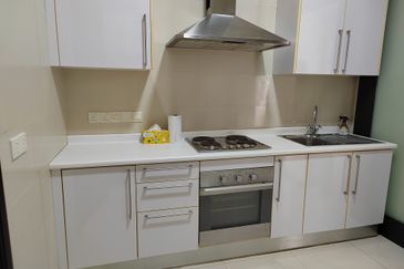 Jalan Seri Tanjung Pinang 