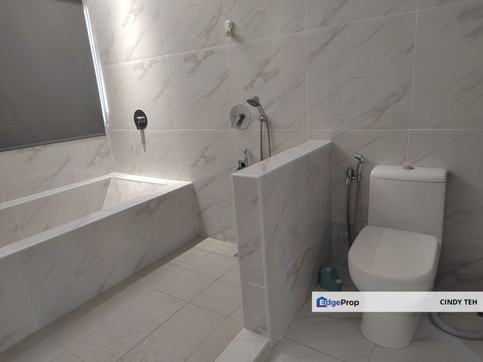 Best buy Puncak Ria Fully renovated and furnished , Penang, Batu Ferringhi