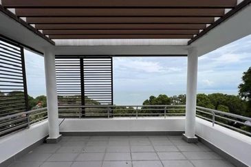 Best Bayu Feringghi for rent