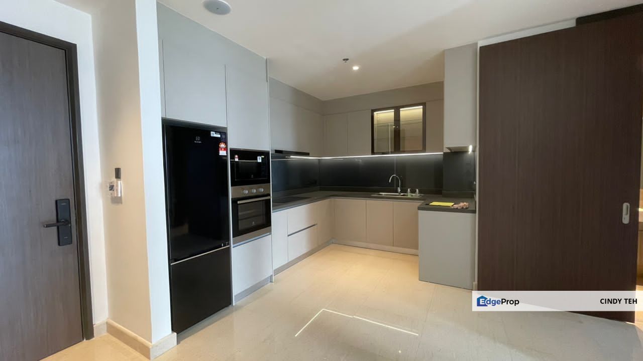 Must rent high floor Marriot Residence , Penang, Georgetown