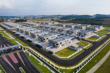 Eco Business Park V Corner lot semi-D factory