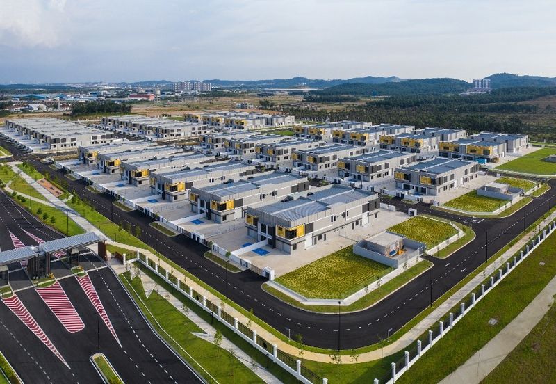 Eco Business Park V Corner lot semi-D factory